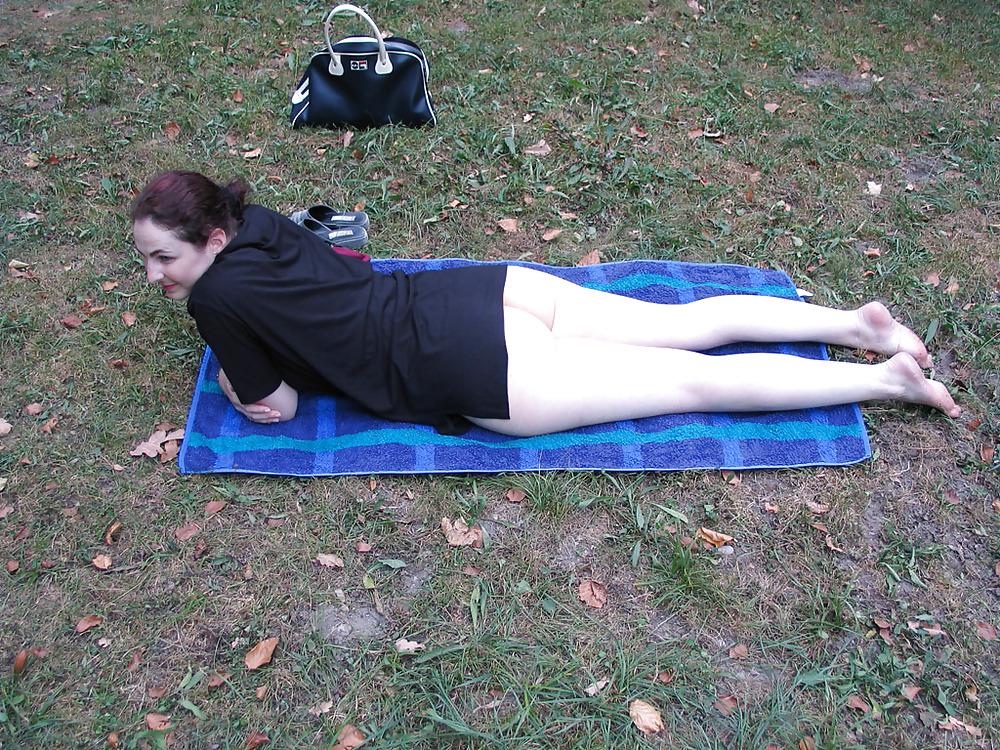 25P Geil im Park , public park nudism