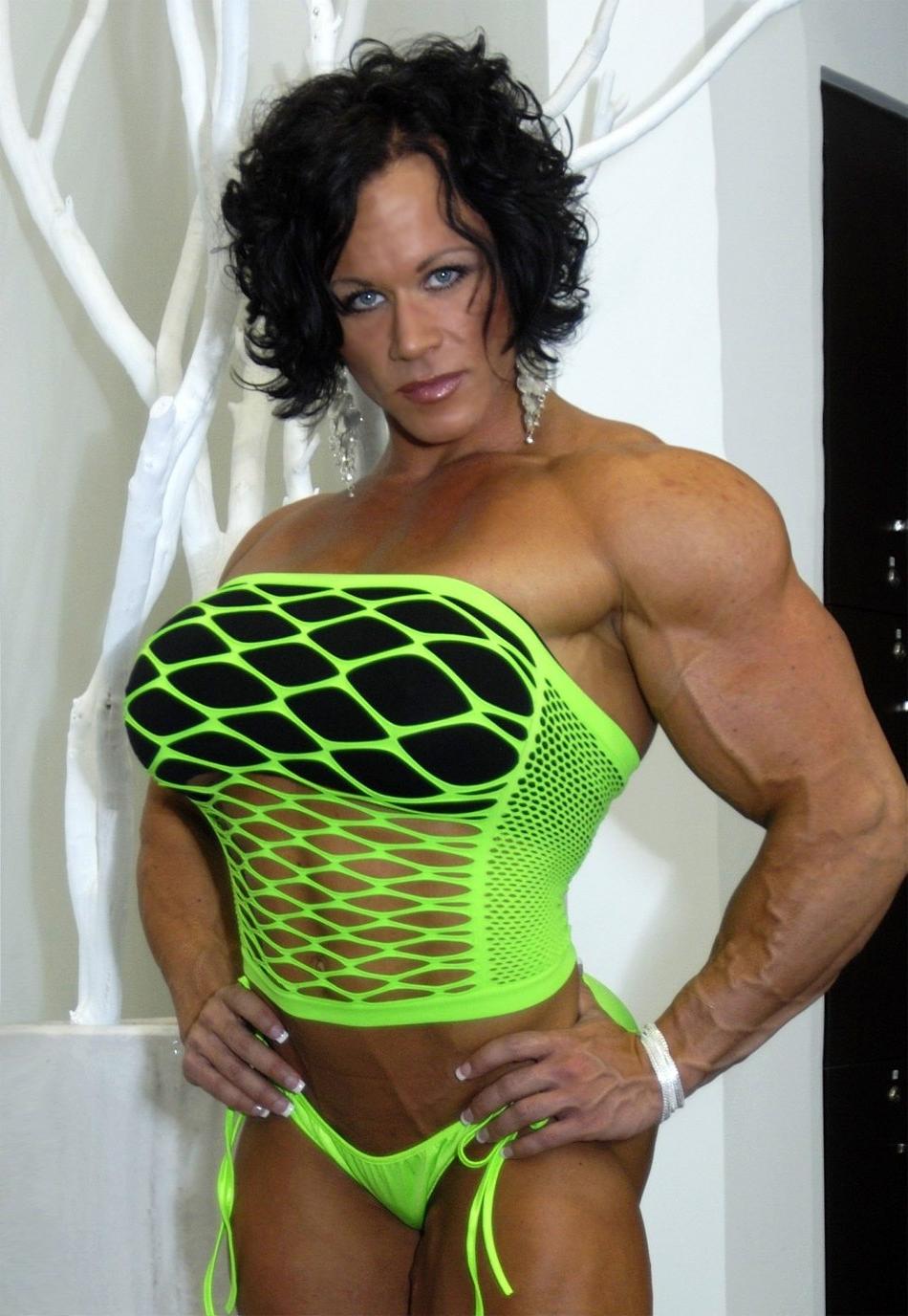 12P Massive Female Bodybuilder with huge boobs