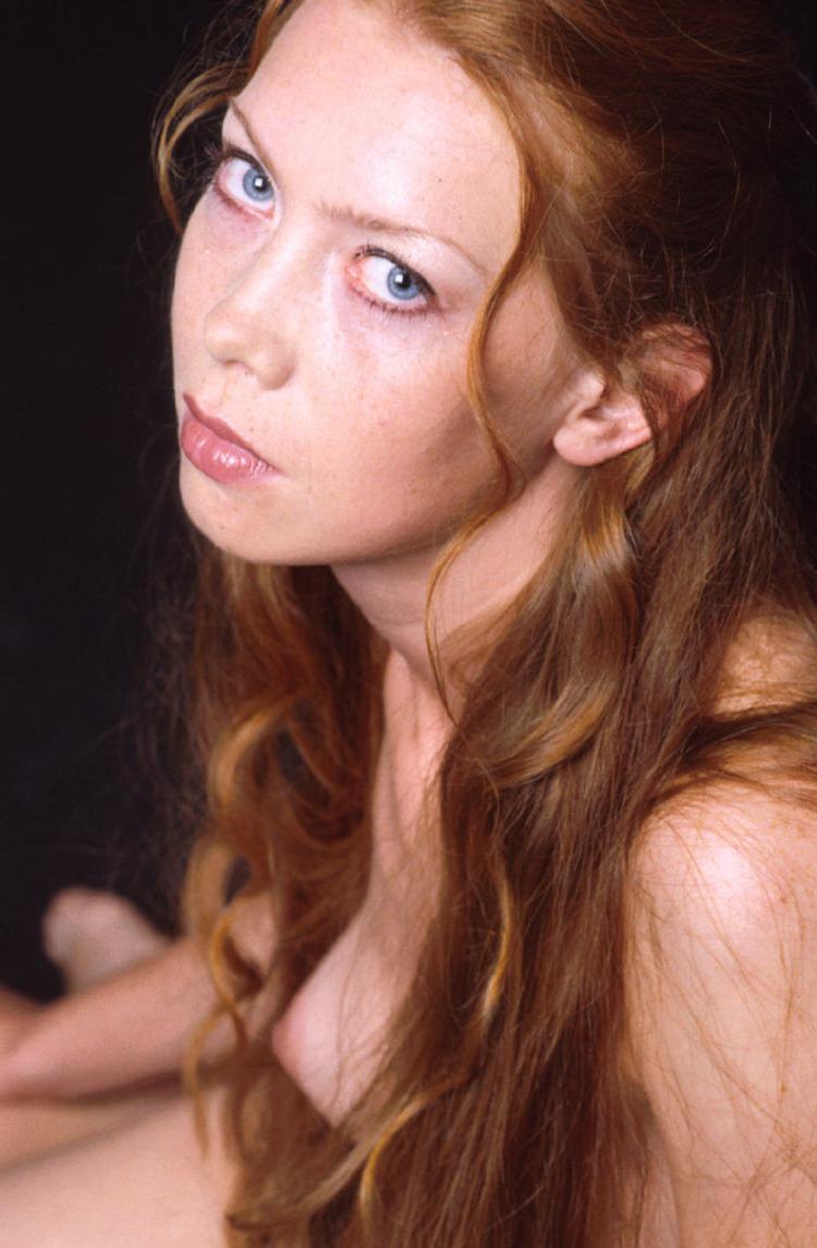 16P Genuine long red hair down to her sweet naked butt