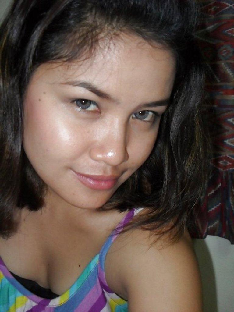 9P Like To Cum With My Friend Photo...