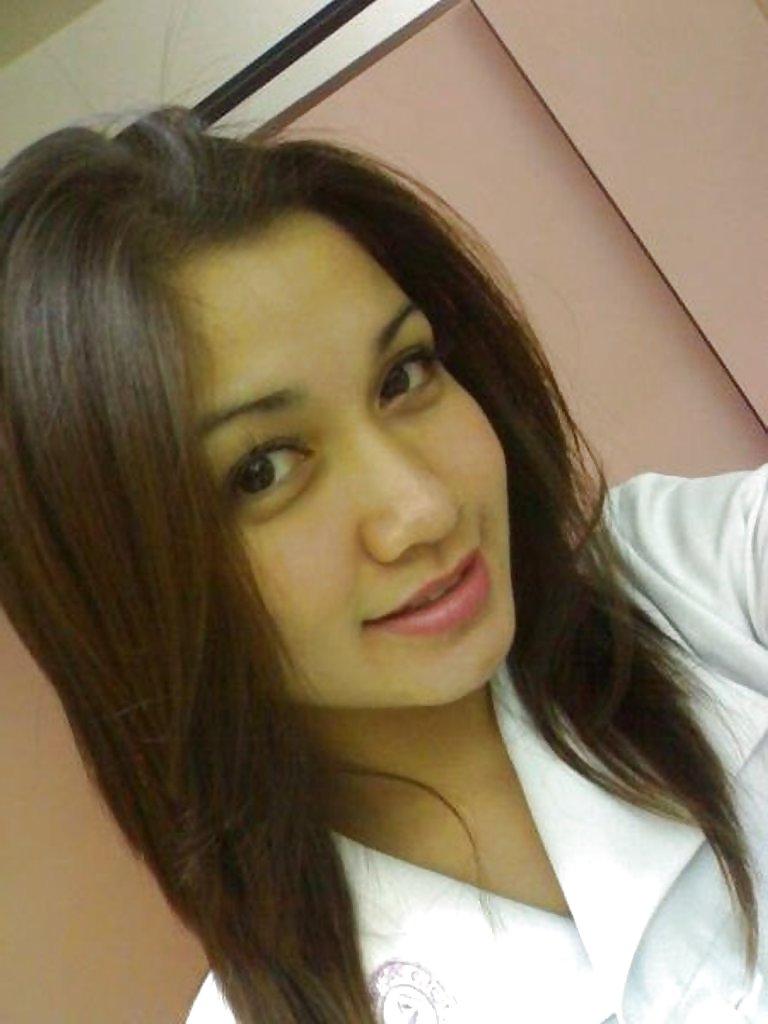 9P Like To Cum With My Friend Photo...