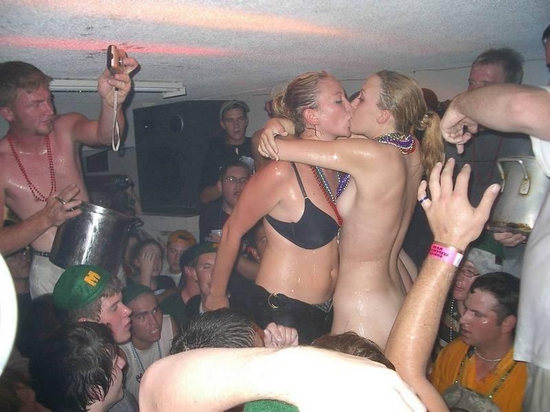 15P Gorgeous nude drunk girls posing on camera
