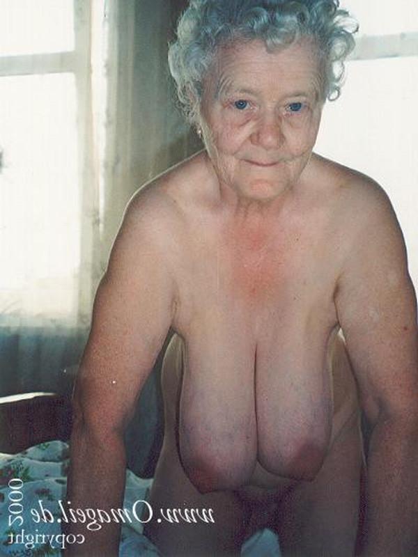 16P Exclusive Granny Porn  The Original Since 2000 