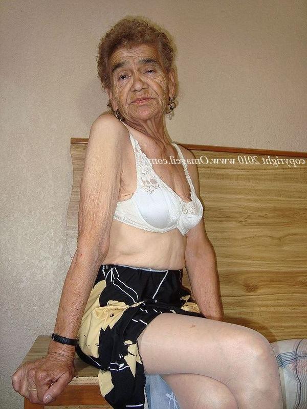 16P Exclusive Granny Porn  The Original Since 2000 