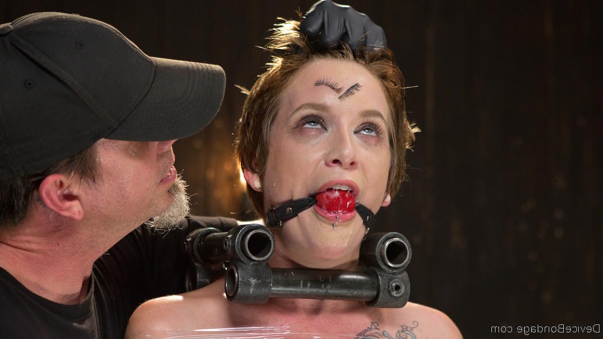 19P Extreme torment in brutal bondage makes this slut scream in agony!