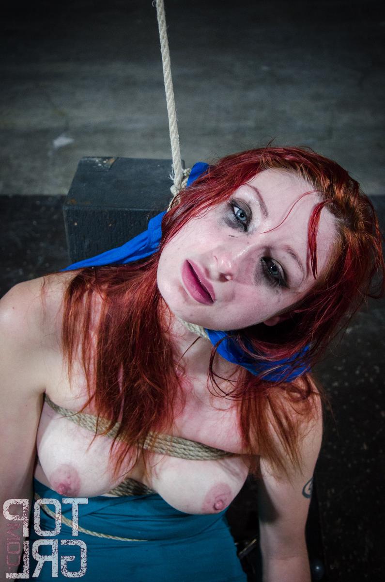 14P Rope bondage is a good way to make her feel helpless. Violet loves it. Losing co