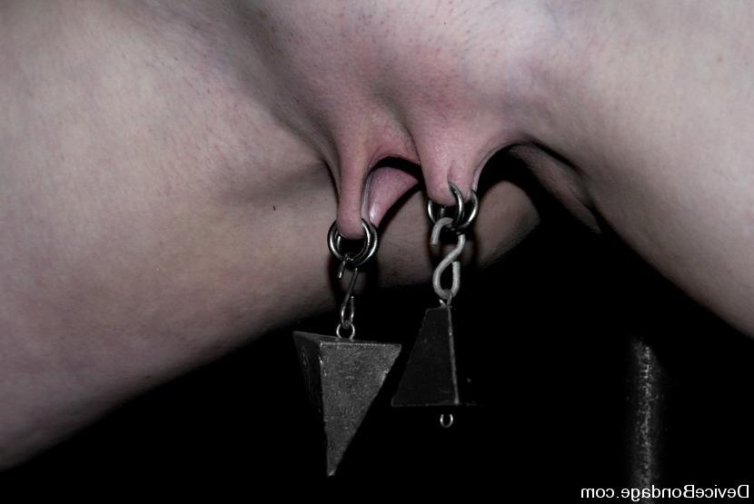 15P Claire Adams Jade Indica and Sarah Jane Ceylon lesbian bondage