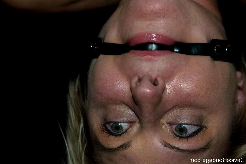 15P Lingerie girl Vendetta in bondage action with Dominatrix Claire