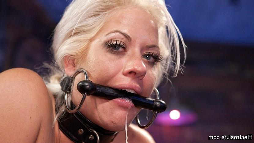 15P Holly Heart horny blonde bombshell bound shocked and electro fuc