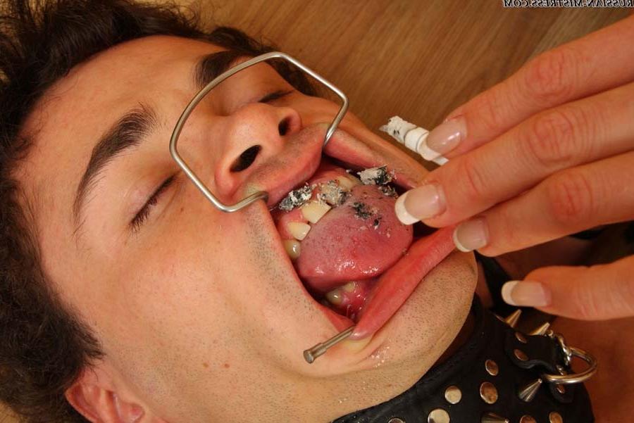 16P Scary uncensored pictures featuring insane act of real female domination
