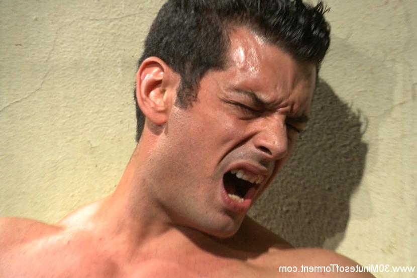 15P Uncut Bodybuilder  The Wall  The Pit  The Bamboo Garden