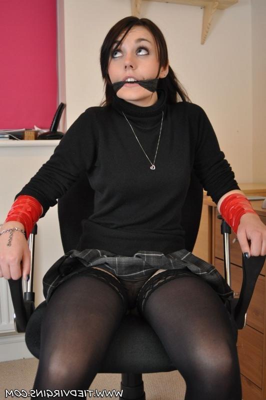 16P Girl tied up in bondage at office