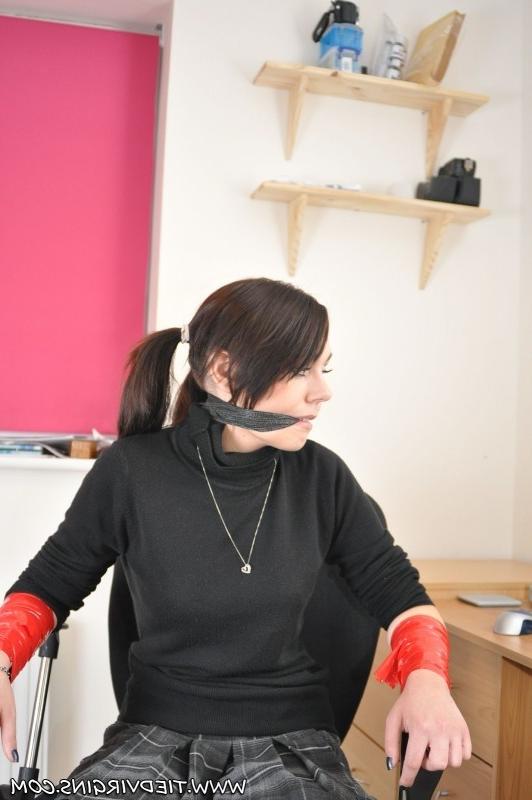 16P Girl tied up in bondage at office