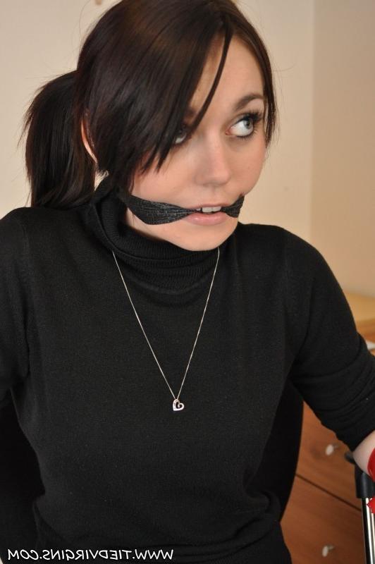 16P Girl tied up in bondage at office