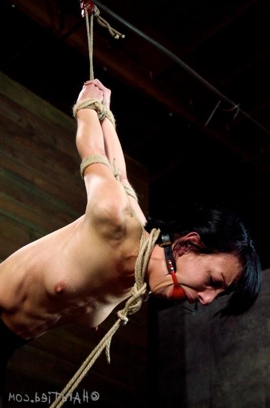 16P Elise Graves in bondage with discipline and incredible orgasms