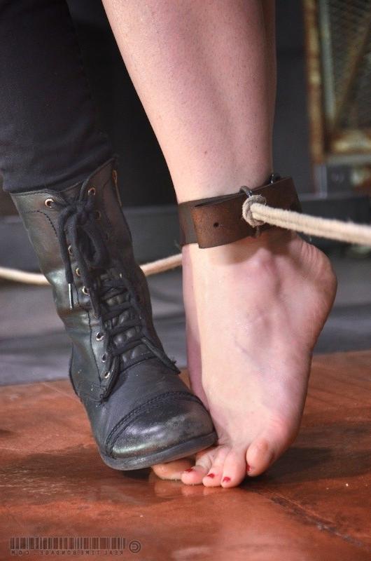 16P Siouxsie Q boud in dungeon and toyed by kinky lezdom