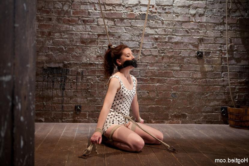 15P Red head and tiny AnnaBelle Lee is tied with her gag and hair pulling in two dir