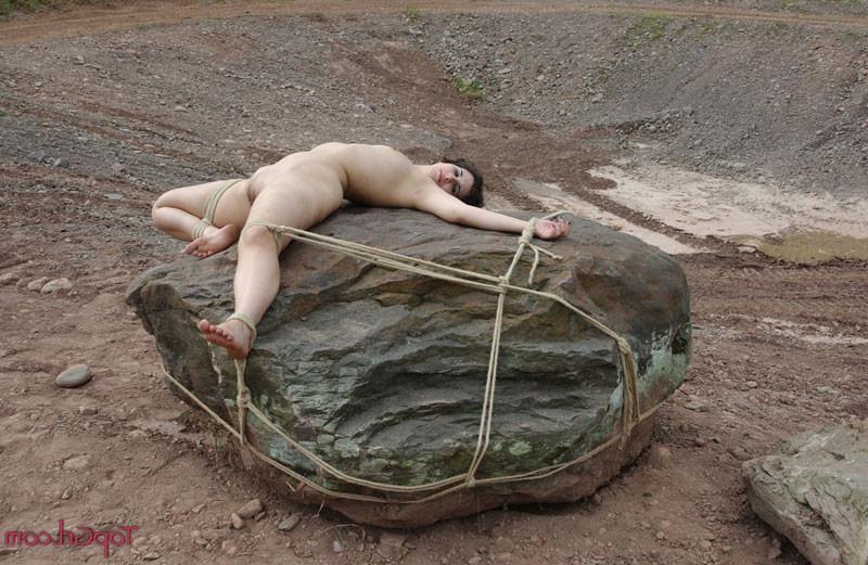 16P Being a worthless cunt means putting up with all kinds of shit. Marina knows th