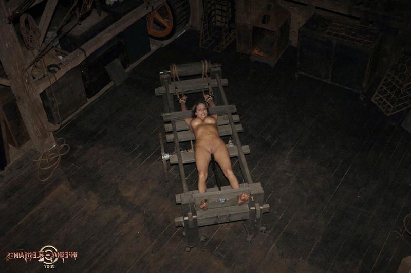 16P PD has Sasha Sparks packed into a tight little cage 