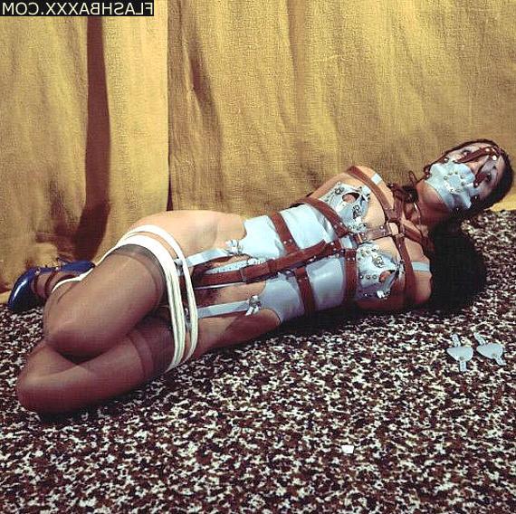 12P old time bondage