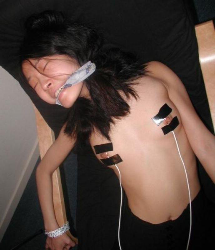 12P All new amateur bondage pics at amateur tied