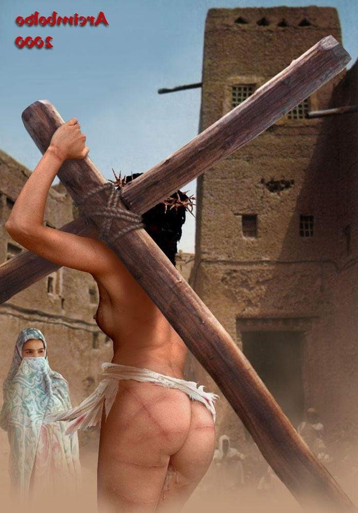 15P evil female bondage dungeon bondage fetish art