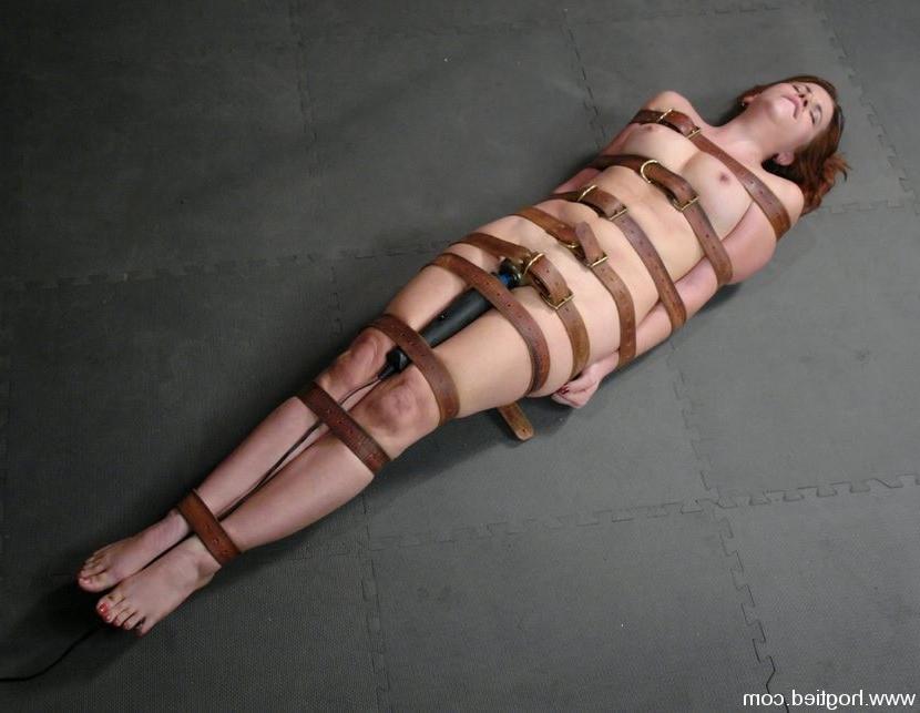 15P Lass in extreme bondage and satisfied with fucking machine