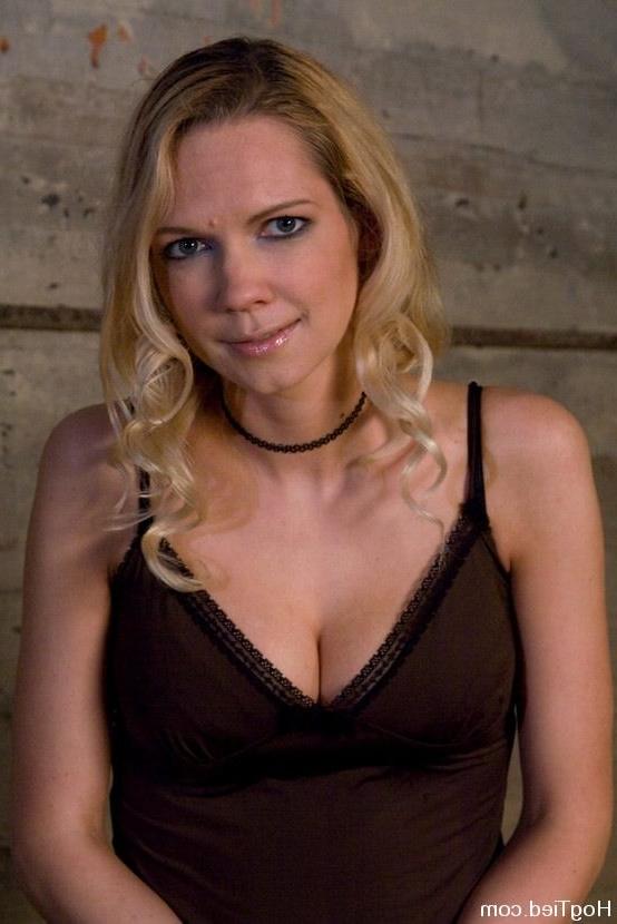 15P Real hot cuties satisfied and getting their rope bondage
