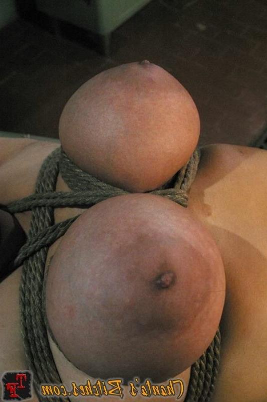 18P Asian girl bondaged and satisfied with device in femdom