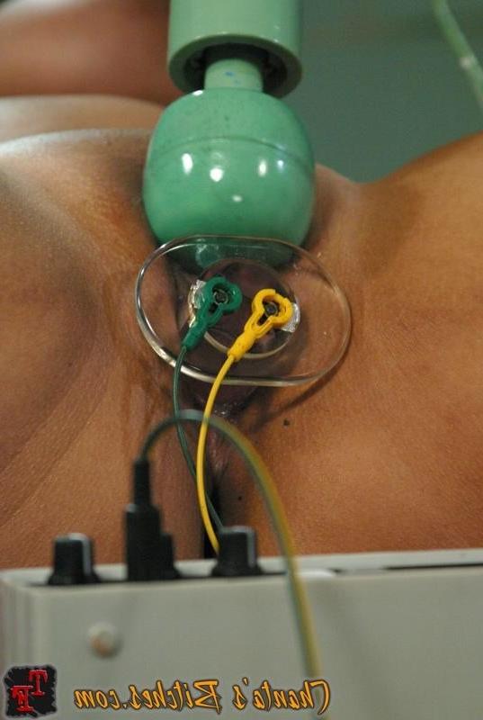 18P Asian girl bondaged and satisfied with device in femdom