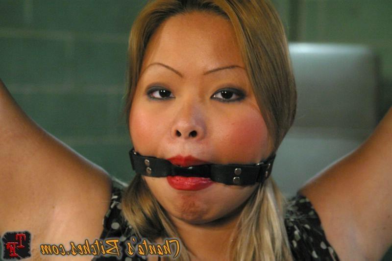 18P Asian girl bondaged and satisfied with device in femdom