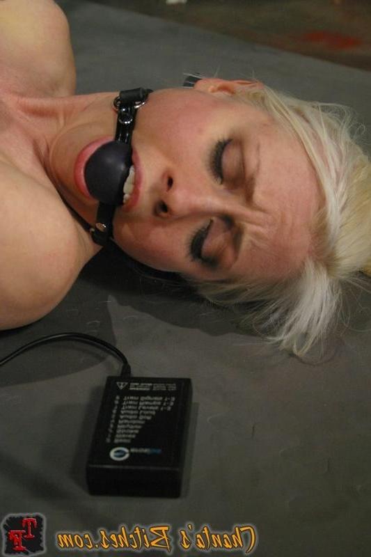 18P Blonde obedient in bondage and fucked by her mistress