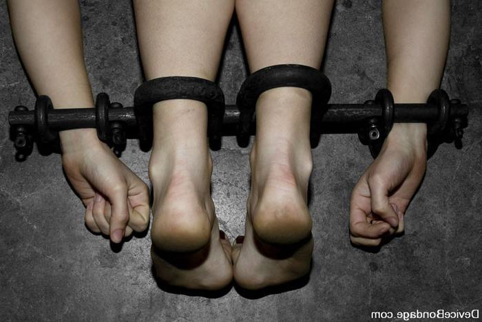 15P Sister Dee locked in a cage and beat by her dom