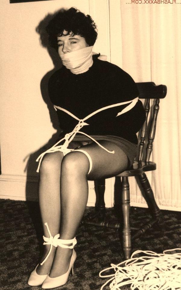 16P Classic babes in hard rope bondage
