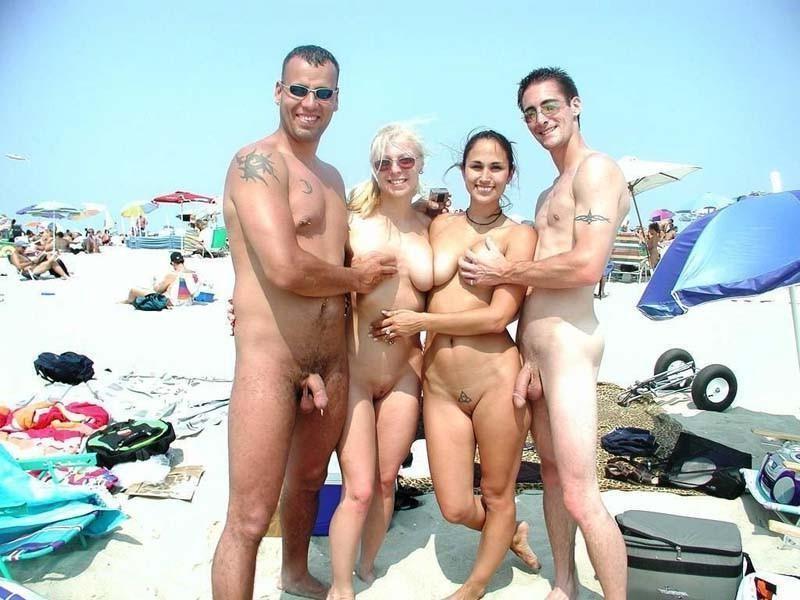 15P Skinny babe impresses the nude beach with her body