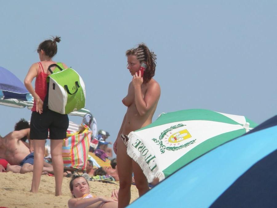 15P She wants to feel the hot sand on her naked body