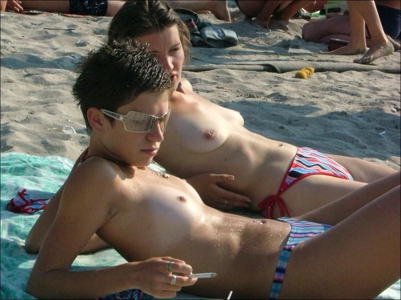 15P Amazing young nudists touch each other's bodies