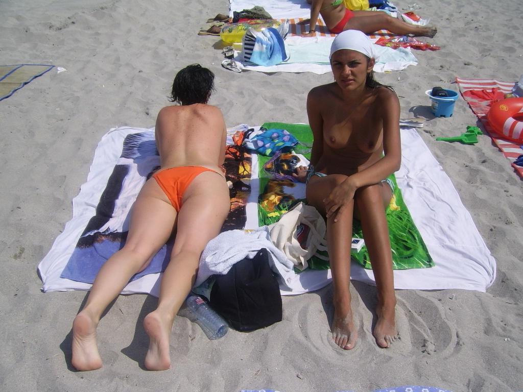 15P Amazing young nudists touch each other's bodies