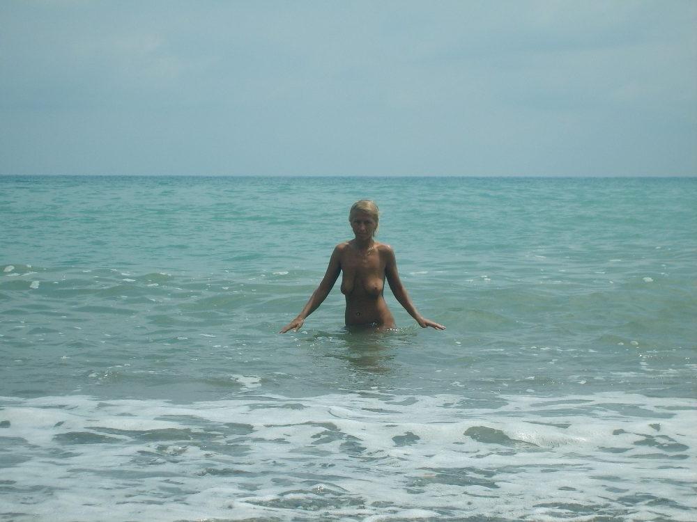 15P Everyone is excited when this nudist teen shows up
