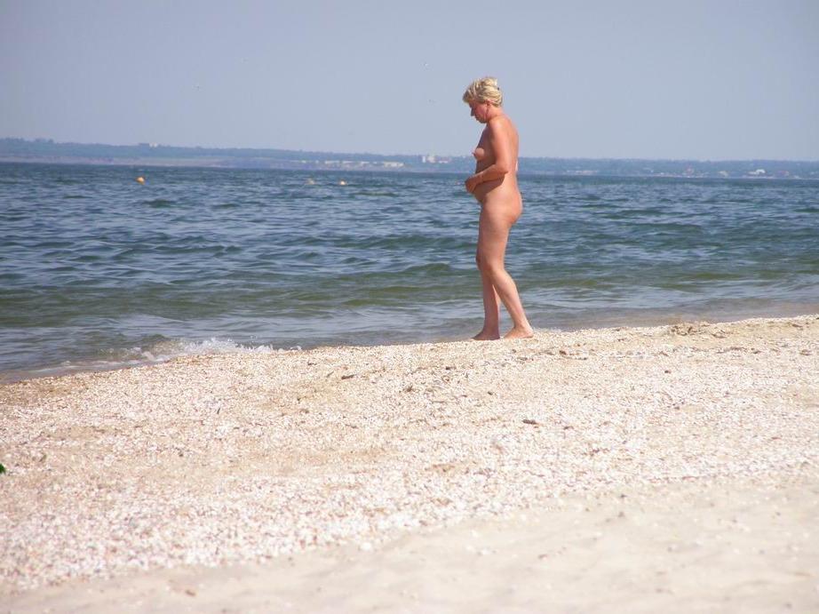 15P Everyone is excited when this nudist teen shows up