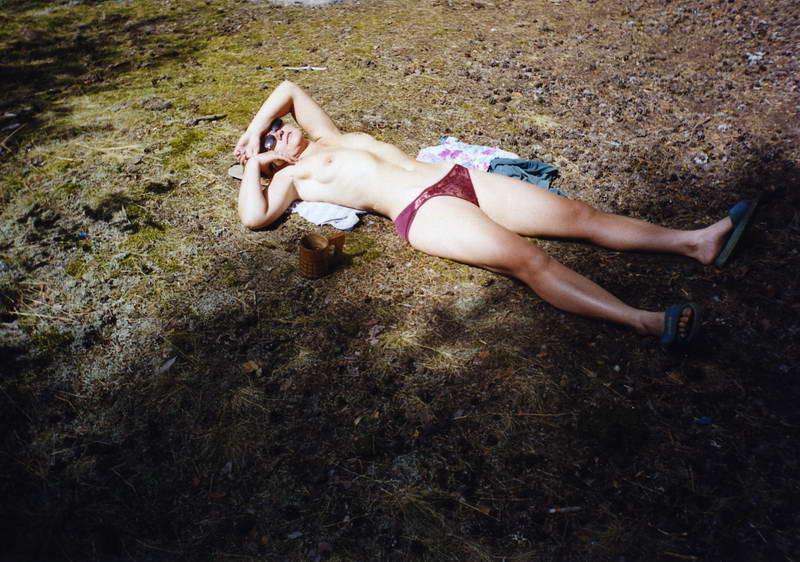 15P You'll love seeing this curvy nudist strip naked
