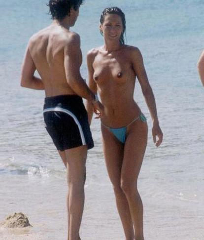 15P Guys can't stop gawking at this amazing nude teen