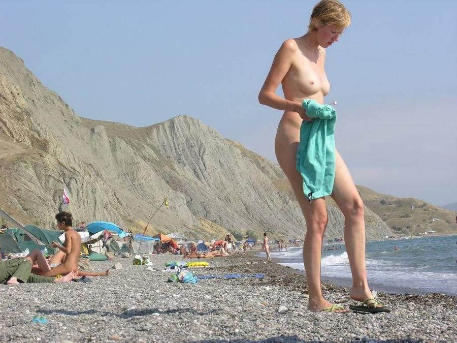 15P Amazing young nudists touch each other's bodies