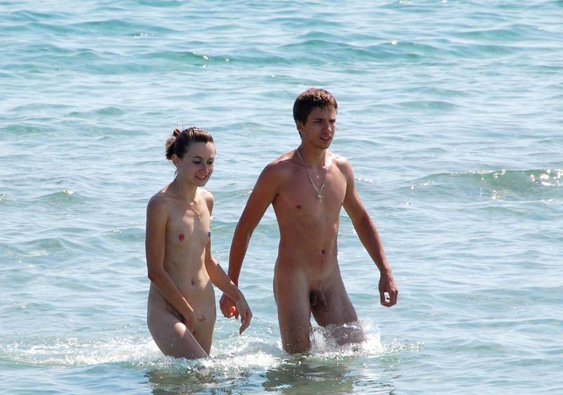 15P Gorgeous nude teen exposes her skinny nude body