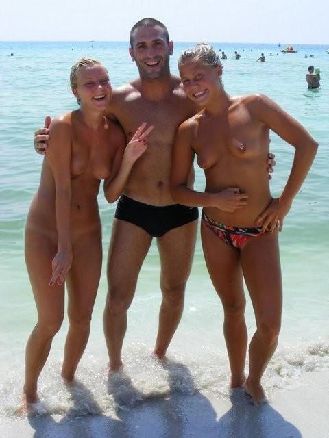 15P Sexy friends give a show with their love of nudism
