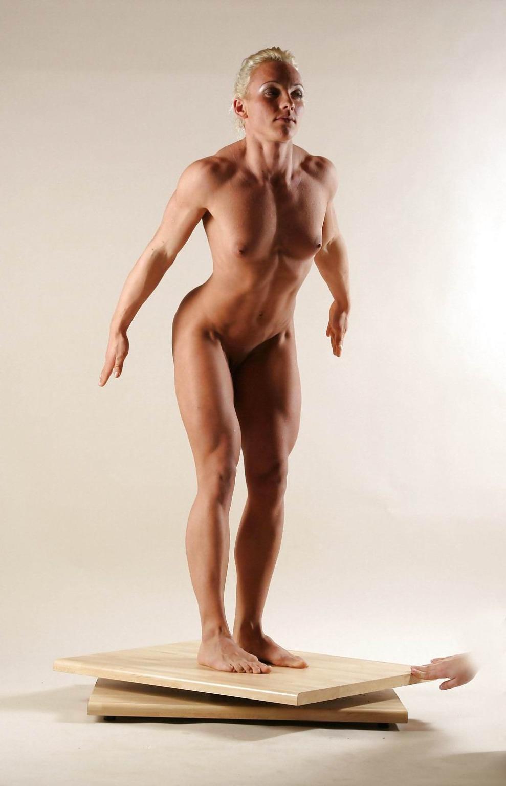 15P hot female bodybuilder with huge muscles