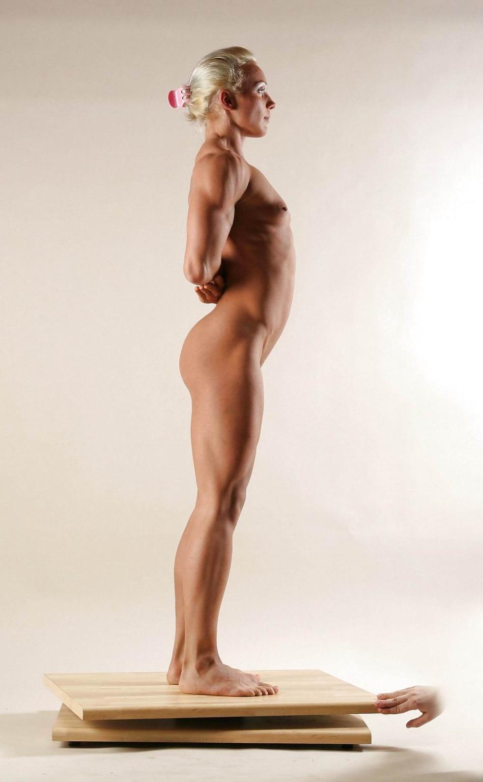 15P hot female bodybuilder with huge muscles