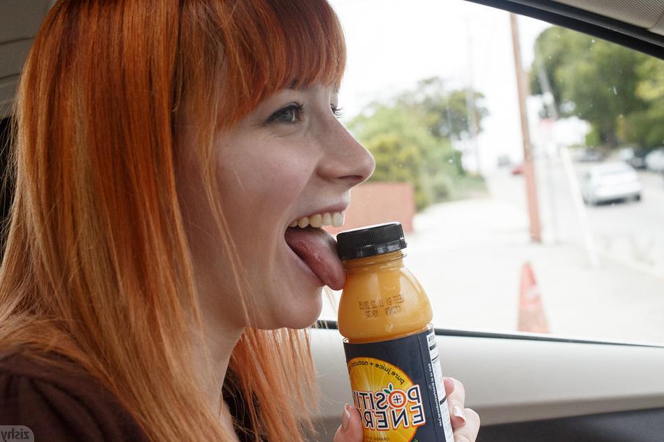 16P Busty redhead tease