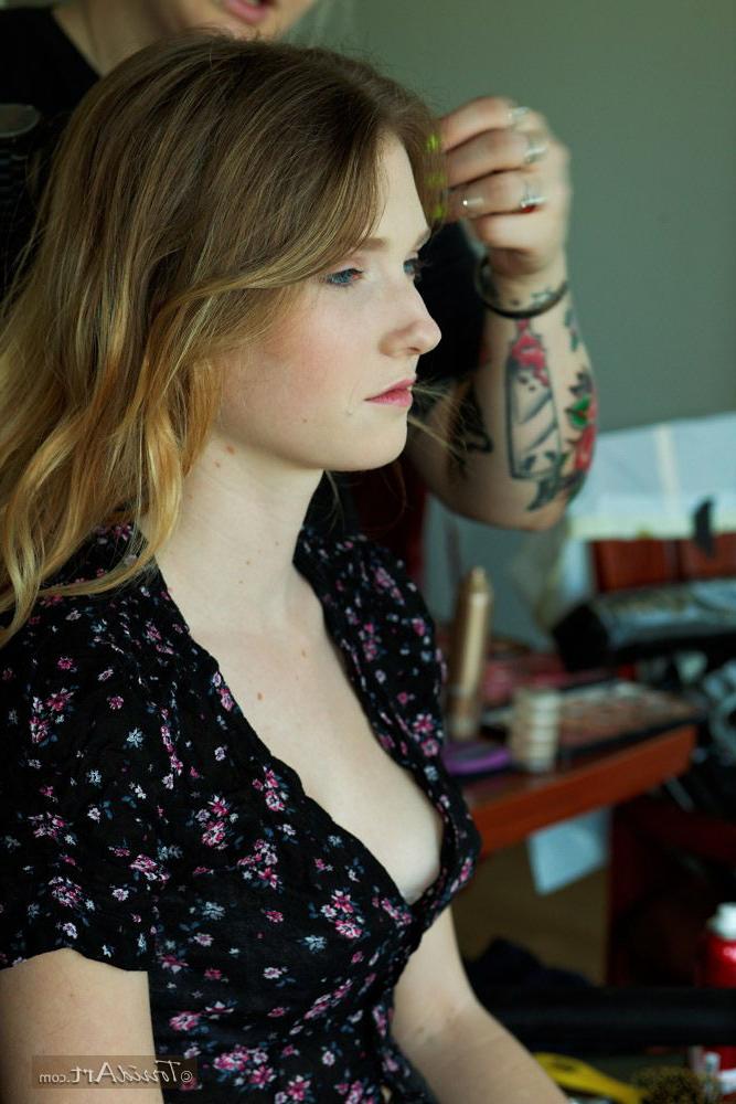 15P Go behind the scenes with teenage pornstar Ashley Lane