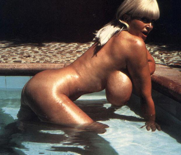 12P Vintage pornstar Candy Samples with the biggest boobs in retro p